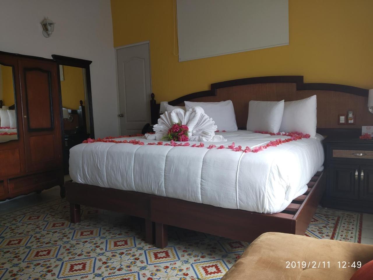 Bed and Breakfast Casa San Juan Мерида Экстерьер фото